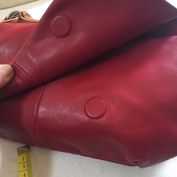 Red leather shoulder bag - Picture 3 of 6